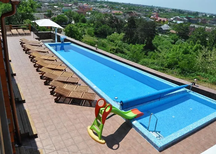Sunny Mountain Hotel